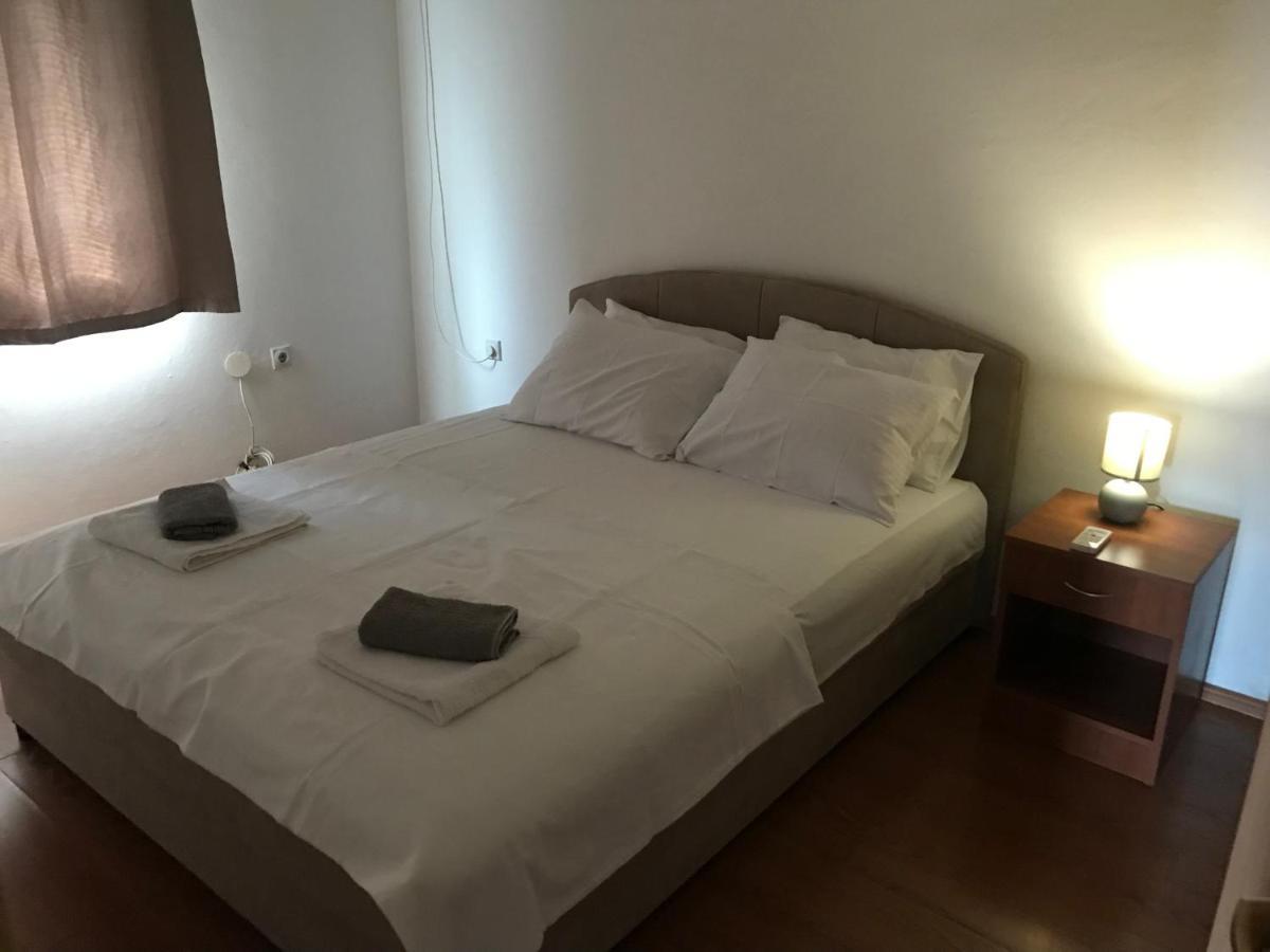 Pocanic'S Apartment Котор Екстер'єр фото